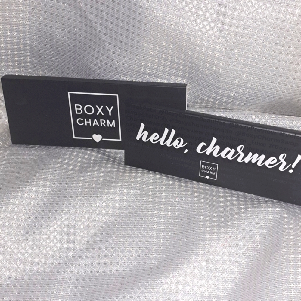 HELLO CHARMER By Boxycharm